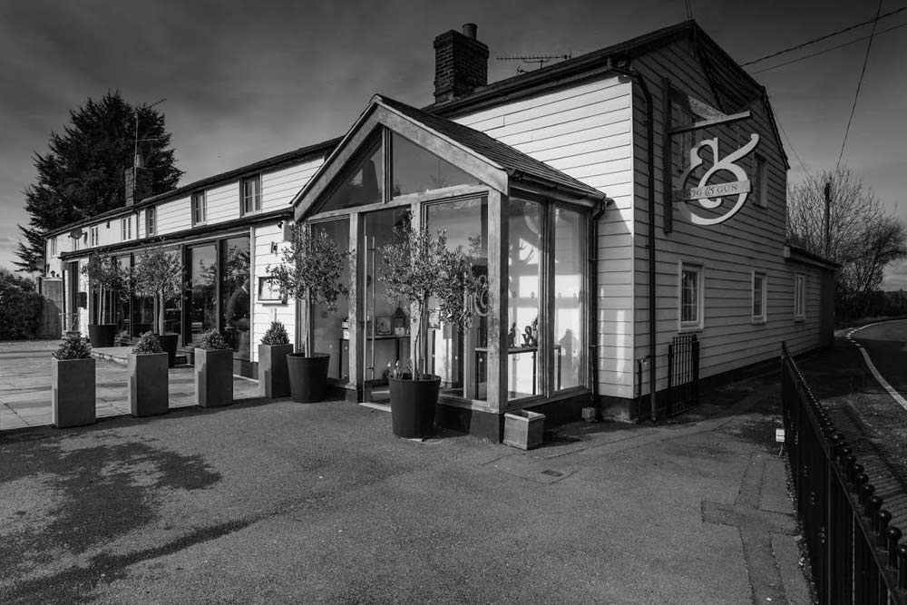 dog and gun public house